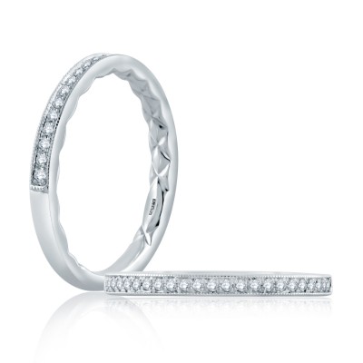 Milgrain Edge Diamond Wedding Band with Signature A.JAFFE Quilts Interior