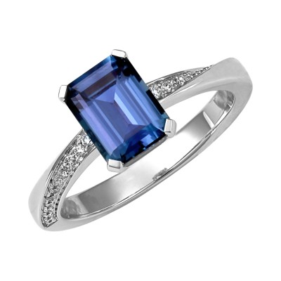 Lab-Grown Alexandrite Ring