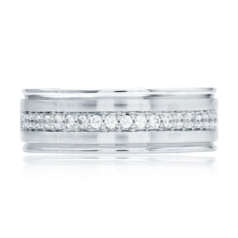 Diamond Pave Centered Men's Band-
