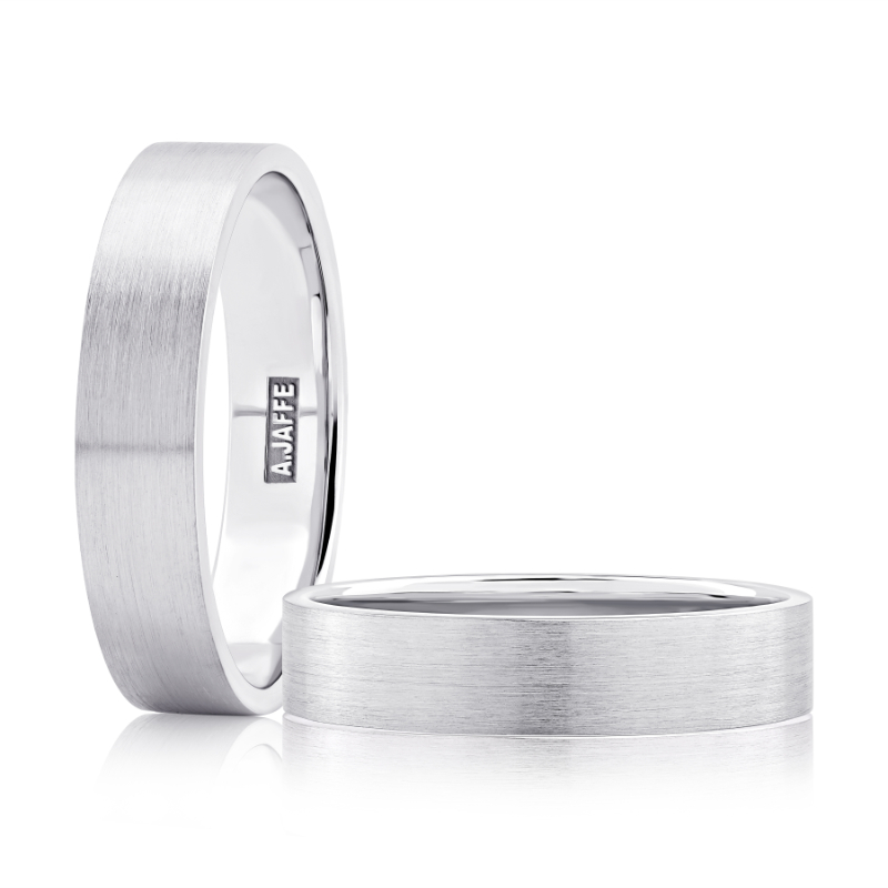 Matte Finish Men's Platinum Wedding Band