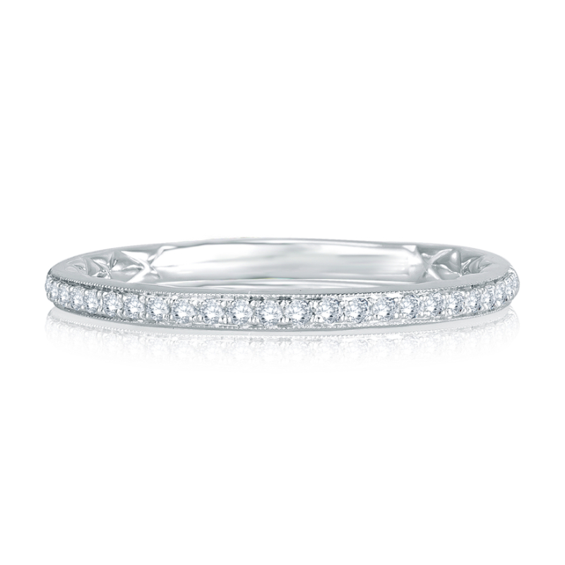 Pav&eacute; Diamond Wedding Band
