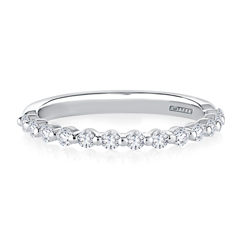 Single Shared Prong Diamond Wedding Band