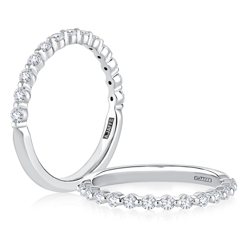 Single Shared Prong Diamond Wedding Band