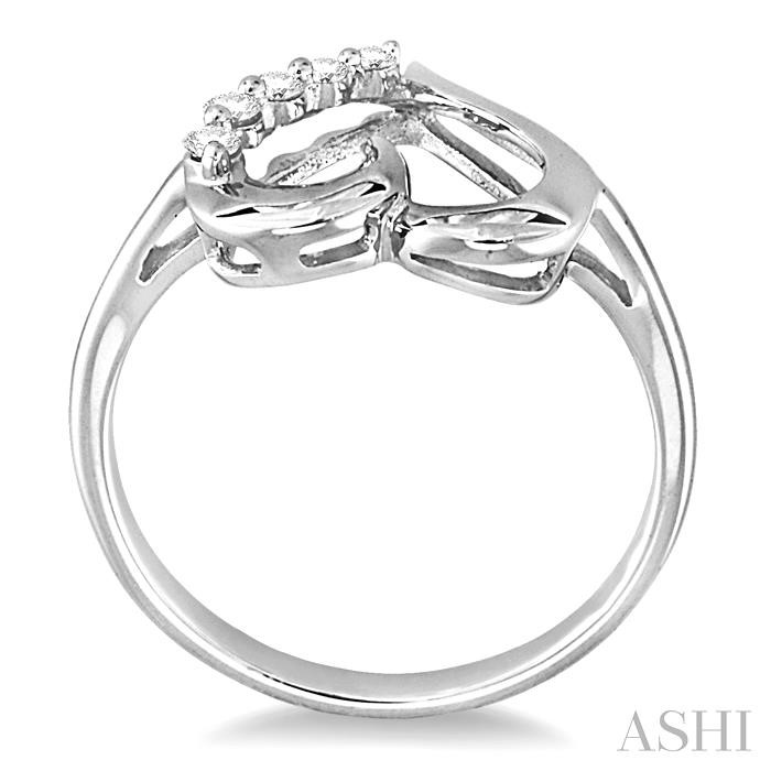 Heart Shape Journey Diamond Fashion Ring-3