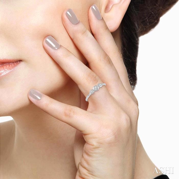 Stackable Round Shape Past Present & Future Diamond Promise Ring-4