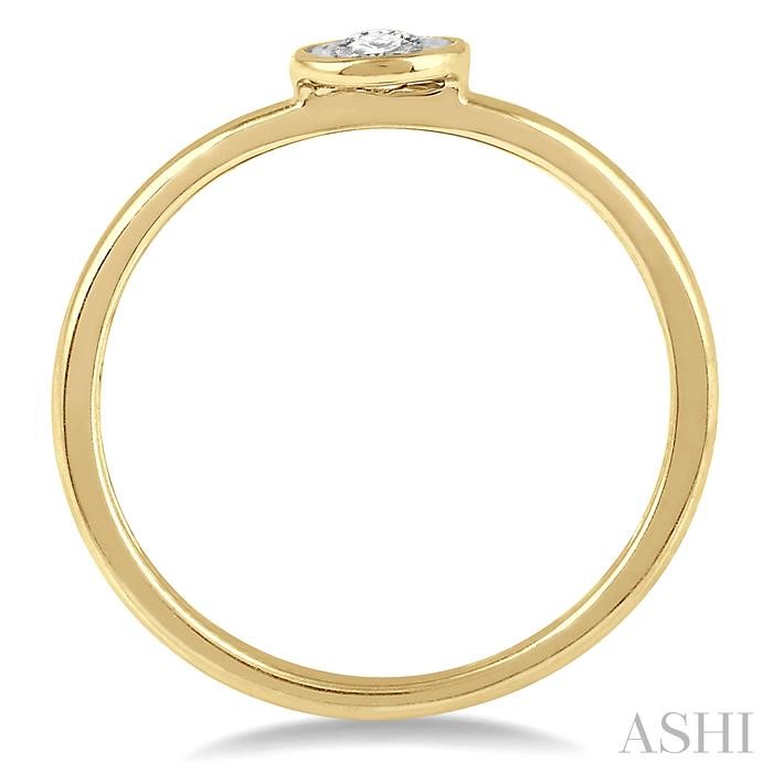 Stackable Round Shape Diamond Promise Ring-3