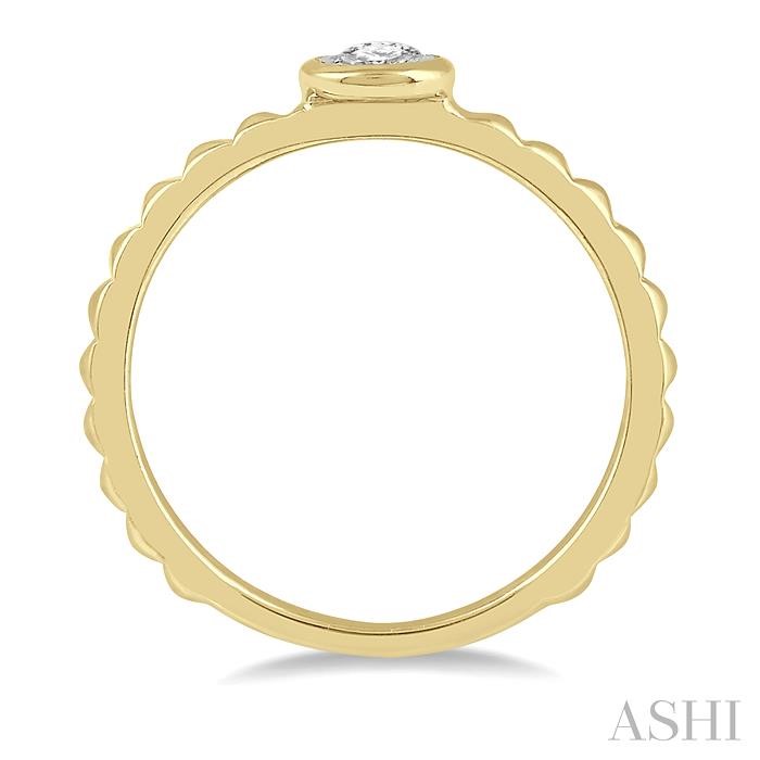 Stackable Round Shape Diamond Promise Ring-3