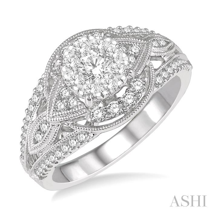 ROUND SHAPE LOVEBRIGHT DIAMOND ENGAGEMENT RING