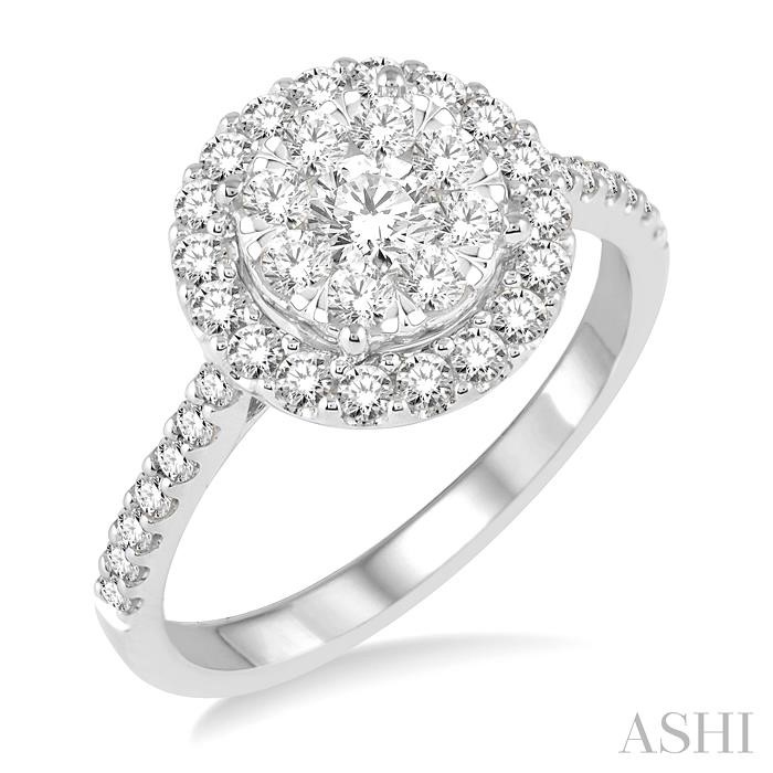 LOVEBRIGHT ESSENTIAL DIAMOND ENGAGEMENT RING
