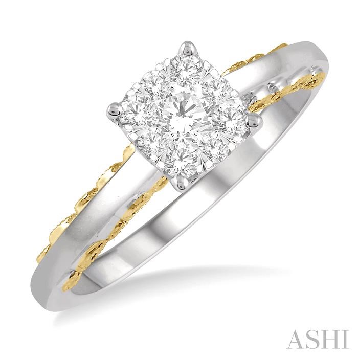 LOVEBRIGHT ESSENTIAL DIAMOND ENGAGEMENT RING