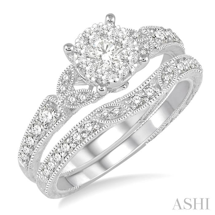 Round Shape Lovebright Diamond Wedding Set