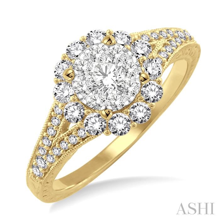Round Shape Halo Lovebright Diamond Engagement Ring