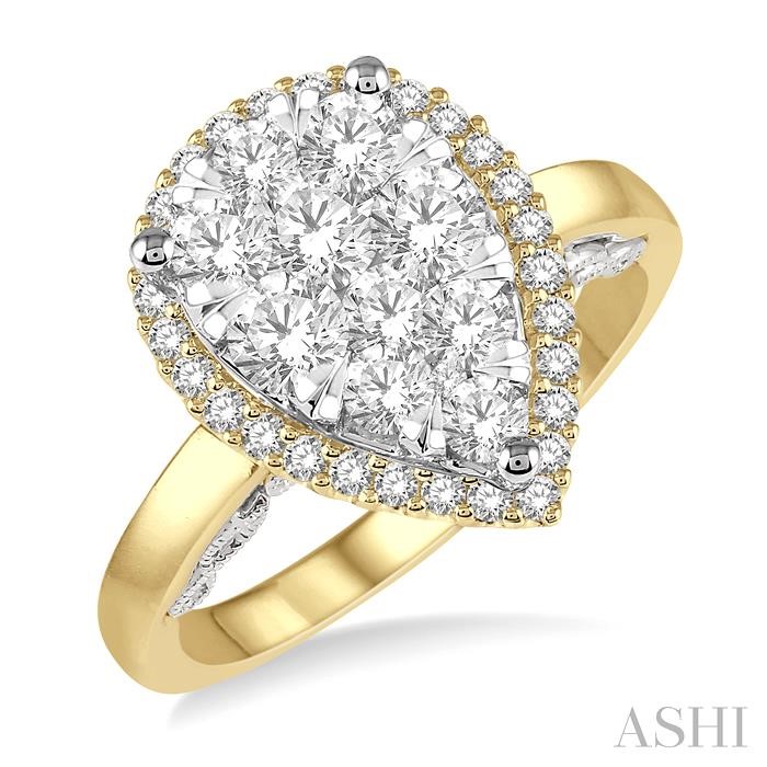 PEAR SHAPE HALO LOVEBRIGHT ESSENTIAL DIAMOND RING