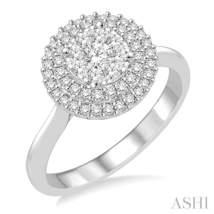 ROUND SHAPE HALO LOVEBRIGHT ESSENTIAL DIAMOND RING