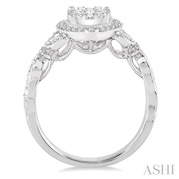 Round Shape Halo Lovebright Diamond Engagement Ring-3