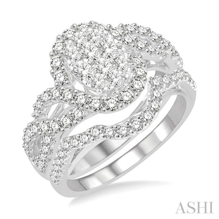 OVAL SHAPE LOVEBRIGHT DIAMOND WEDDING SET