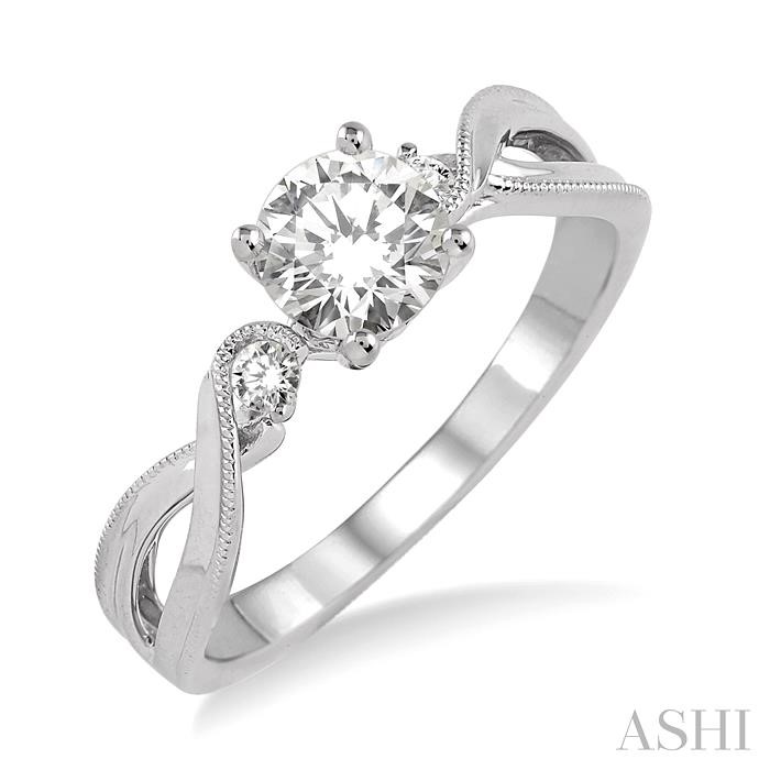 DIAMOND ENGAGEMENT RING