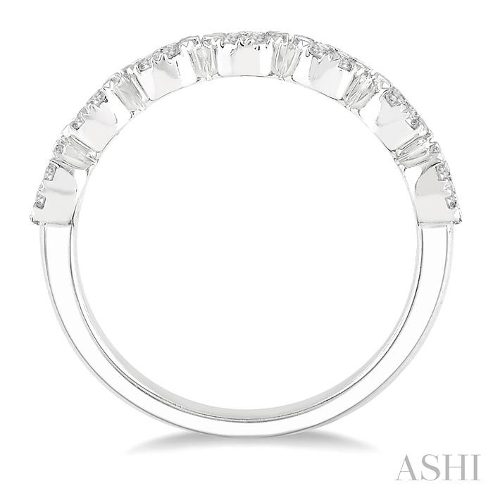 Round Shape 7 Stone Lovebright Essential Diamond Wedding Band-3