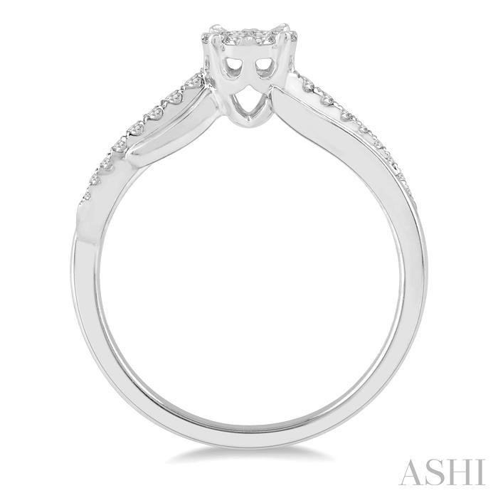 Round Shape Lovebright Diamond Engagement Ring-3