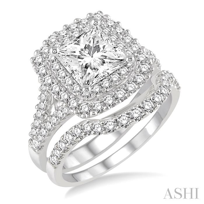 HALO DIAMOND WEDDING SET