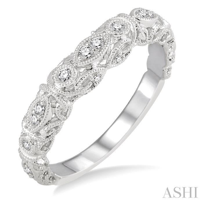 //www.sachsjewelers.com/upload/product_ashi/18498FHWG-WB_ANGVEW_ENLRES.jpg