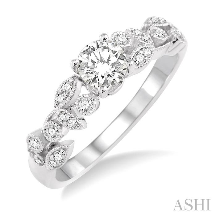 ROUND SHAPE DIAMOND ENGAGEMENT RING