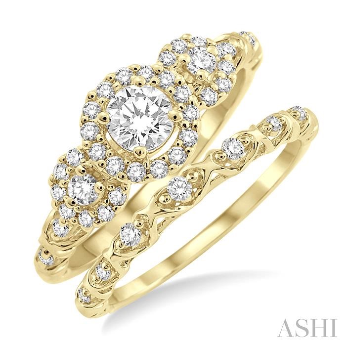 Round Shape Past Present & Future Halo Diamond Wedding Set