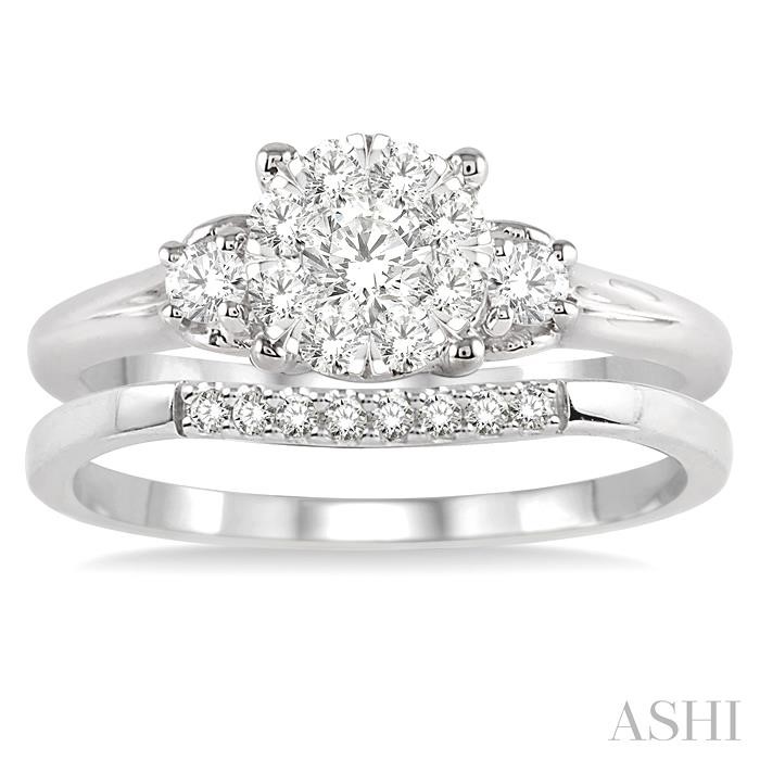 Round Shape Lovebright Diamond Wedding Set