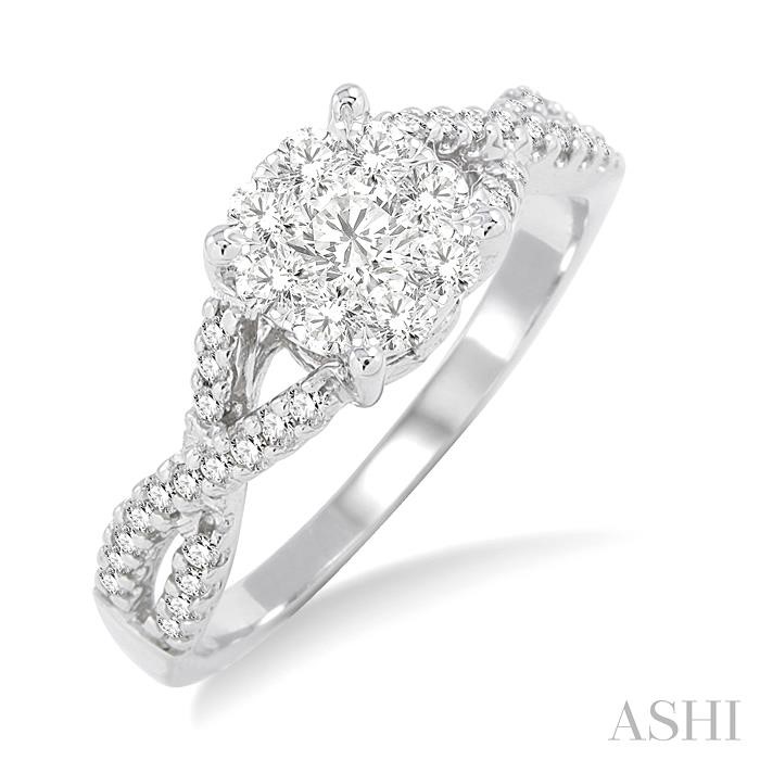 Round Shape Lovebright Diamond Engagement Ring