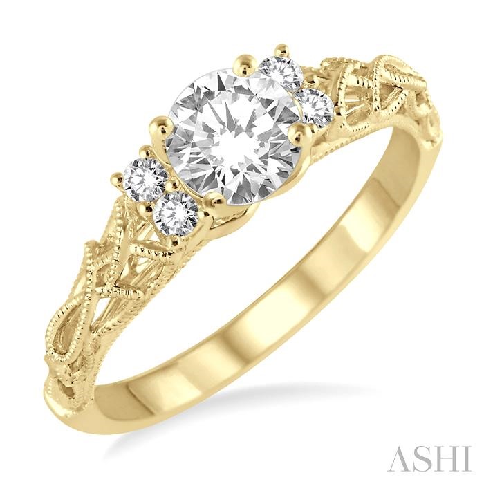 DIAMOND ENGAGEMENT RING