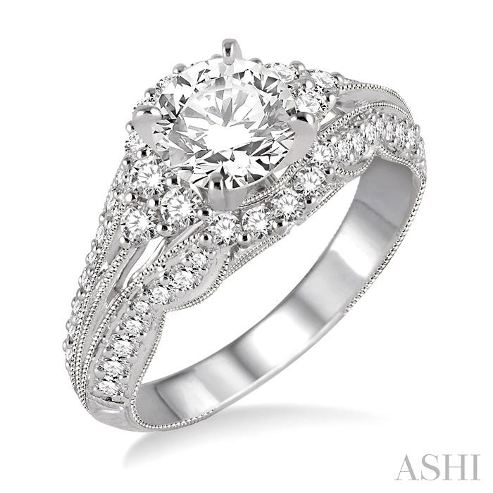 ROUND SHAPE HALO DIAMOND ENGAGEMENT RING