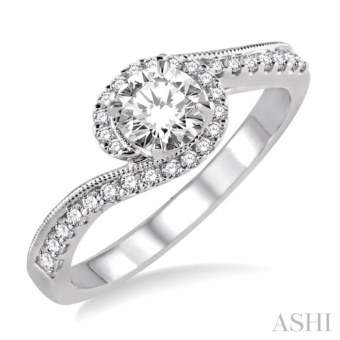 DIAMOND ENGAGEMENT RING