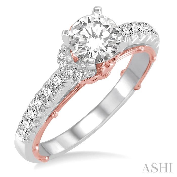 DIAMOND ENGAGEMENT RING