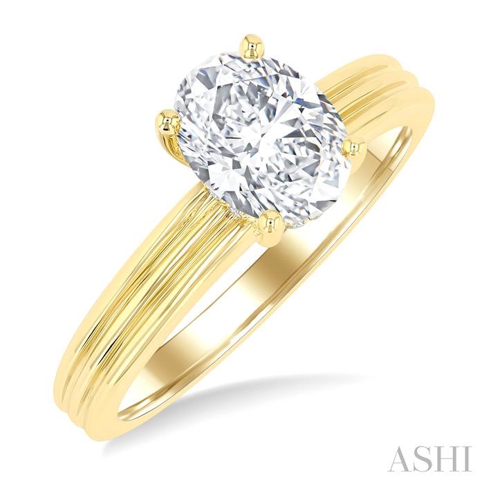 Oval Shape Semi-Mount Diamond Engagement Ring