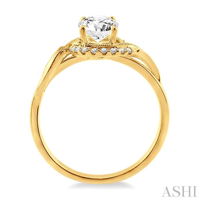 Round Shape Halo Diamond Engagement Ring-3