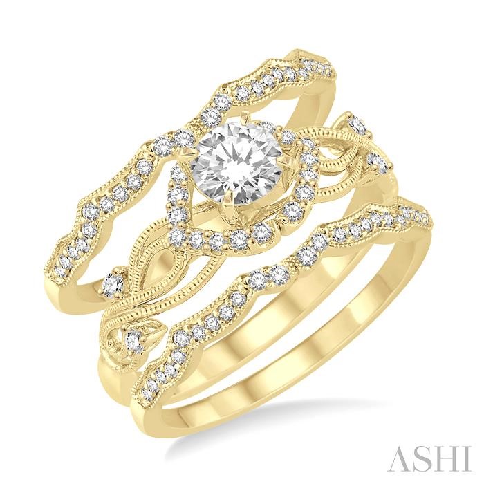 HALO DIAMOND WEDDING SET