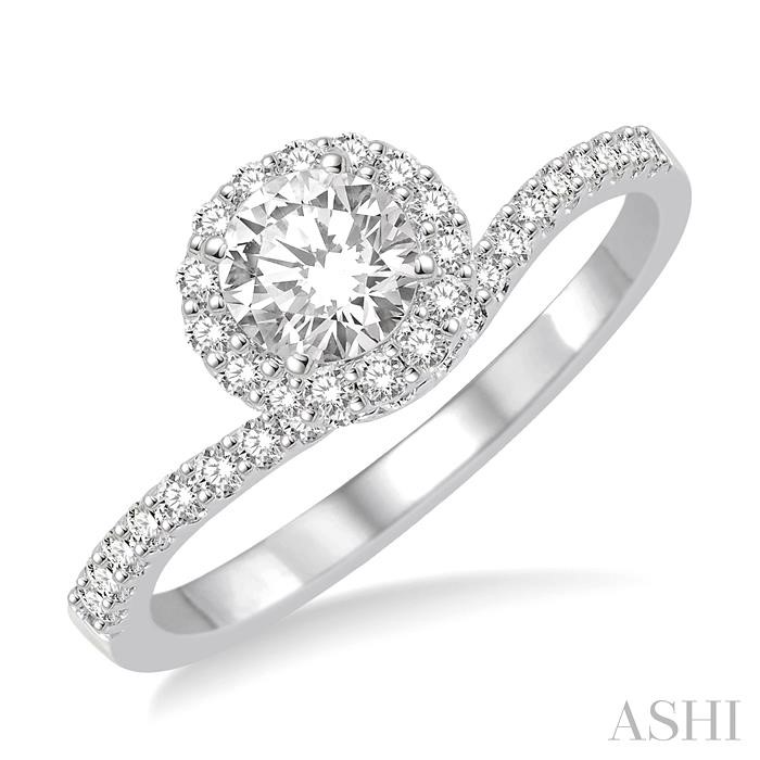 ROUND SHAPE HALO DIAMOND ENGAGEMENT RING