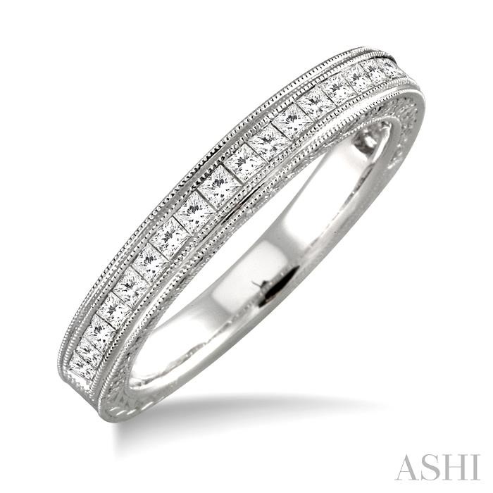 //www.sachsjewelers.com/upload/product_ashi/23142ERWG-WB_ANGVEW_ENLRES.jpg