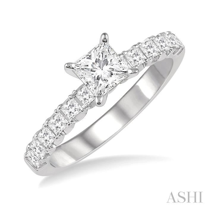 //www.sachsjewelers.com/upload/product_ashi/240K3FHWG-SM_ANGVEW_ENLRES.jpg