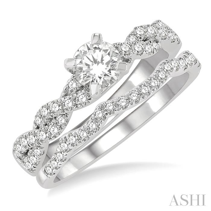 ROUND SHAPE DIAMOND WEDDING SET