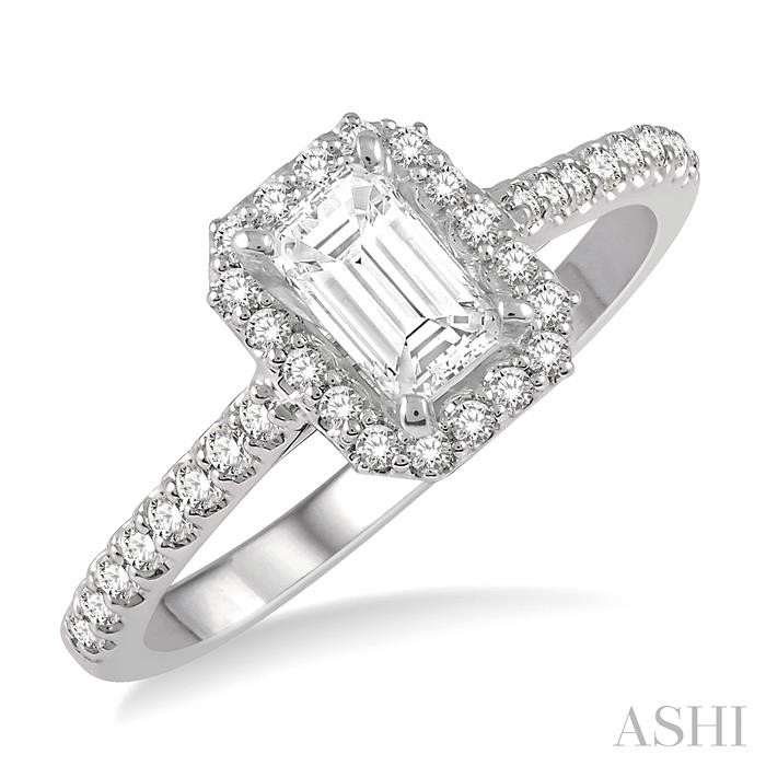 HALO DIAMOND ENGAGEMENT RING