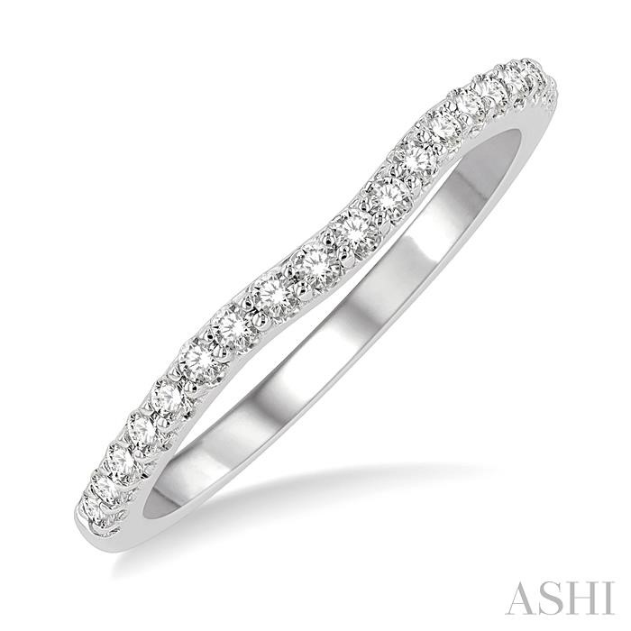 //www.sachsjewelers.com/upload/product_ashi/246M6FHWG-WB_ANGVEW_ENLRES.jpg