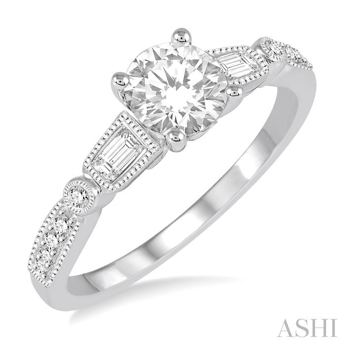 DIAMOND ENGAGEMENT RING