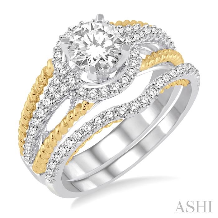 HALO DIAMOND WEDDING SET