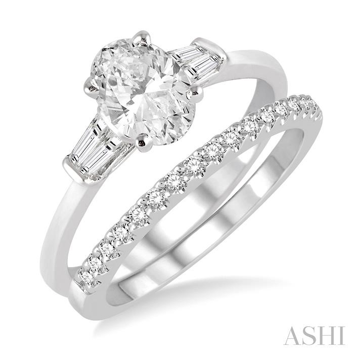 OVAL SHAPE DIAMOND WEDDING SET