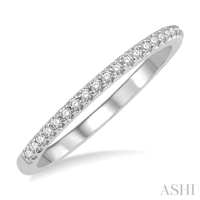 //www.sachsjewelers.com/upload/product_ashi/254M8FHWG-WB-.25CT_ANGVEW_ENLRES.jpg
