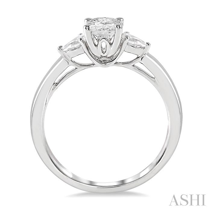 Oval Shape Diamond Engagement Ring-3