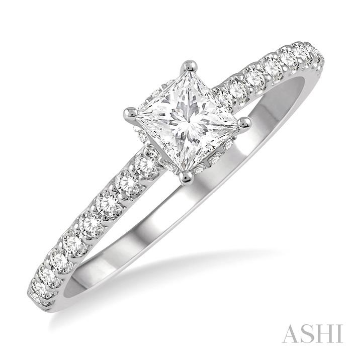 PRINCESS SHAPE DIAMOND ENGAGEMENT RING