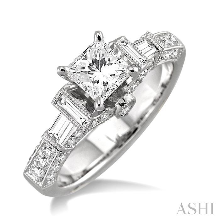 DIAMOND ENGAGEMENT RING