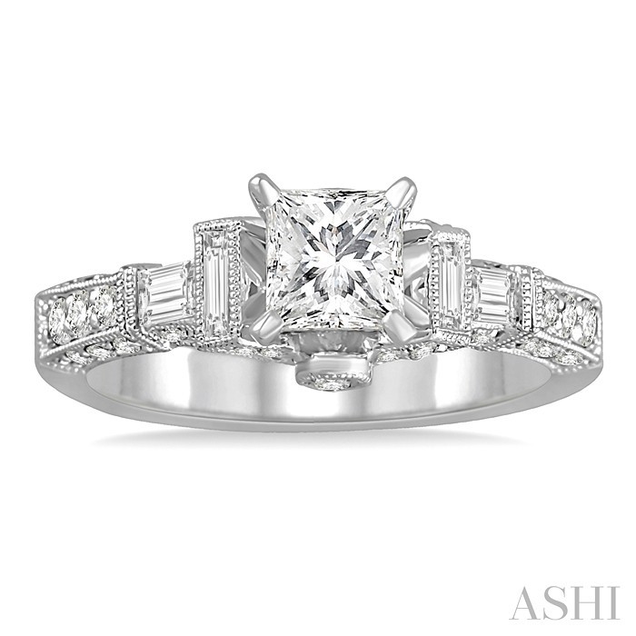 Princess Shape Diamond Engagement Ring